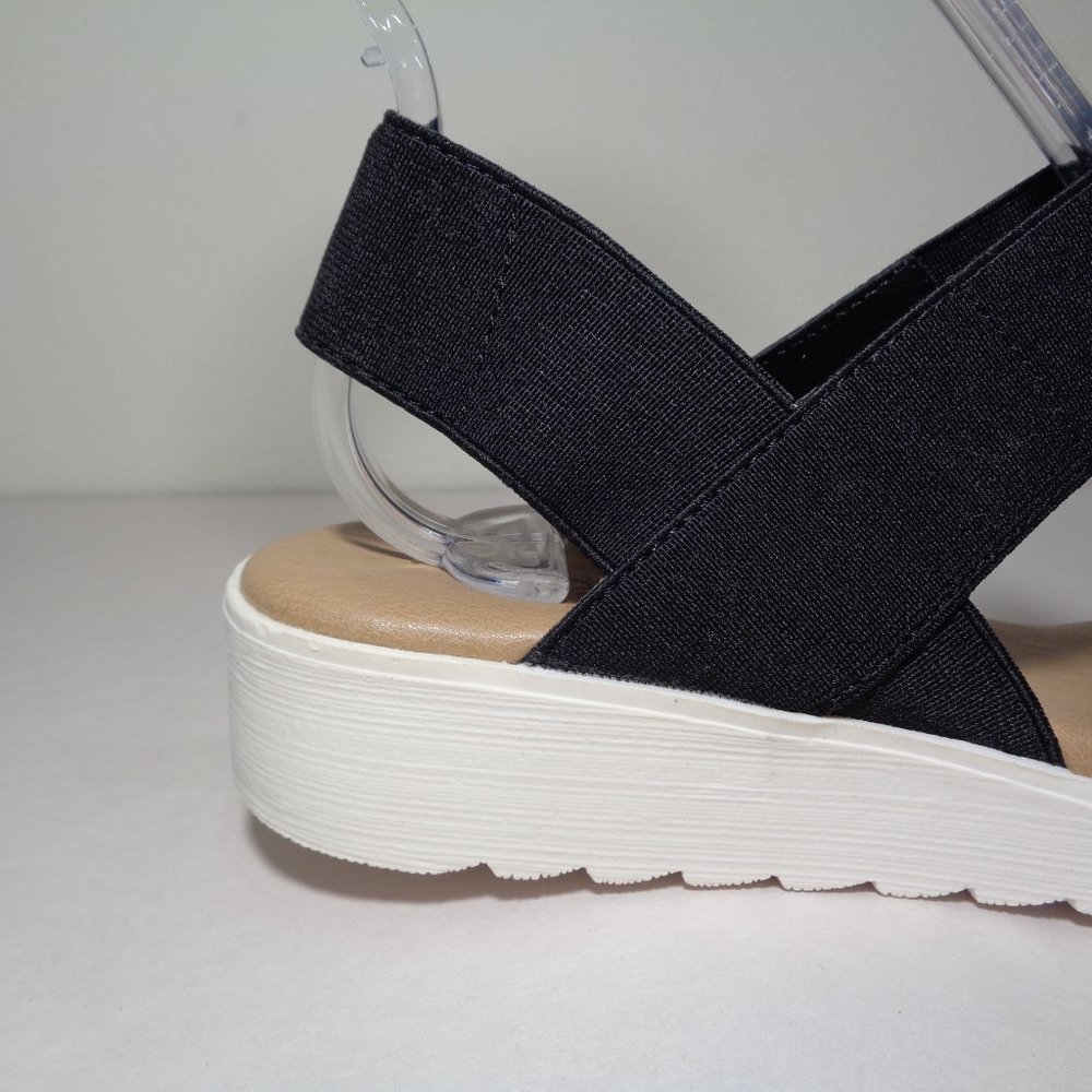 Kensie Size 9 M EVERLEE Black New Wedge Sandals - Picture 3 of 13